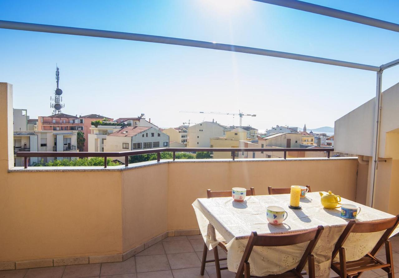 Little Sunshine Apartment Алгеро Екстериор снимка