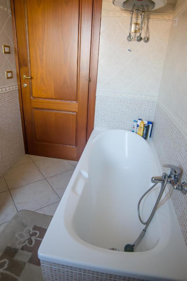 Little Sunshine Apartment Алгеро Екстериор снимка